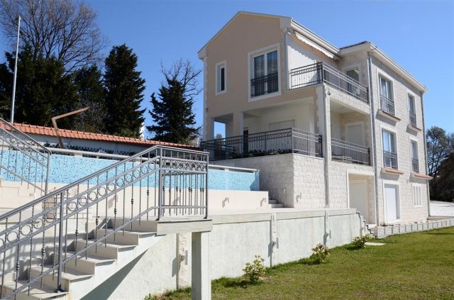 Vila Genadi