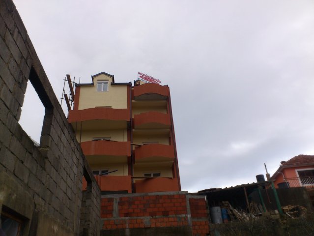 Zgrada u Bijeloj